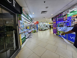 Lucky Plaza (D9), Retail #620062711